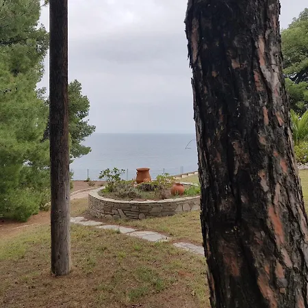 Konstantinos Beach House Апартаменты