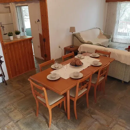 Konstantinos Beach House Апартаменты